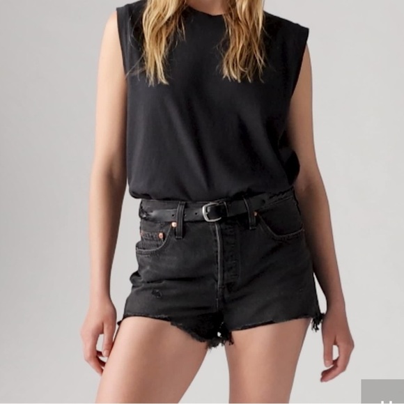 Levi's Premium High Rise 501 Shorts in Black NWT Size 25 - Picture 1 of 9